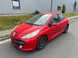 Rot Gebraucht 2009 Peugeot 207 Urban Move Limousine | 1.850 € (Guter Preis)