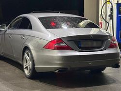 Silber Gebraucht 2009 Mercedes CLS350 Limousine | 3.900 € (Superpreis)