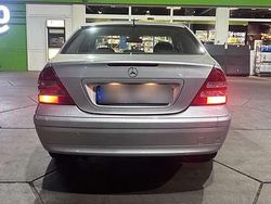Silber Gebraucht 2003 Mercedes C180 Limousine | 1.800 € (Guter Preis)