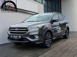 Grau Gebraucht 2018 Ford Kuga ST-Line SUV | 18.800 € (Fairer Preis)