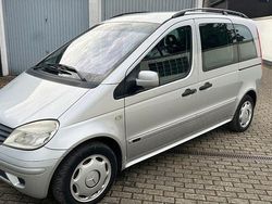 Silber Gebraucht 2005 Mercedes Vaneo Van / Kleinbus | 1.990 € (Fairer Preis)