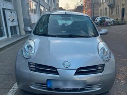 Silber Gebraucht 2004 Nissan Micra Kleinwagen | 2.000 € (Etwas zu teuer)