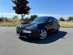 Schwarz Gebraucht 2016 Alfa Romeo Giulietta Veloce Kleinwagen | 11.990 € (Etwas zu teuer)