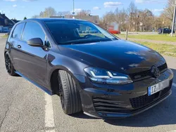 Schwarz Gebraucht 2013 VW Golf VII Highline Limousine | 14.500 €
