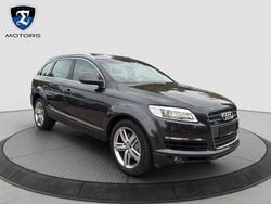 Grau Gebraucht 2008 Audi Q7 Comfort SUV | 9.999 € (Guter Preis)