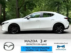 Weiß Gebraucht 2021 Mazda 3 Selection Limousine | 21.500 € (Fairer Preis)