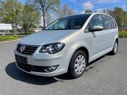 Silber Gebraucht 2010 VW Touran Freestyle Van / Kleinbus | 2.490 €