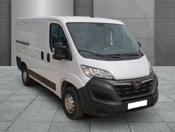 Casablanca weiß Gebraucht 2023 Opel Movano Edition Van | 22.079 € (Superpreis)