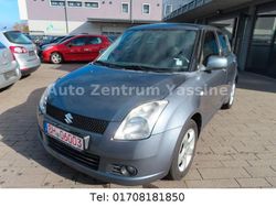 Grau Gebraucht 2006 Suzuki Swift Comfort Limousine | 2.980 € (Etwas zu teuer)