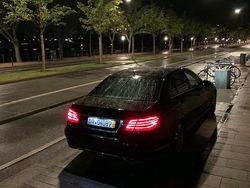 Schwarz Gebraucht 2013 Mercedes E200 Limousine | 5.900 € (Fairer Preis)