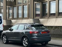 Grau Gebraucht 2019 Audi Q3 Ambiente SUV | 21.000 € (Fairer Preis)