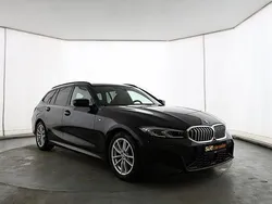 Schwarz Gebraucht 2023 BMW 320 M Sport Kombi | 32.660 € (Guter Preis)