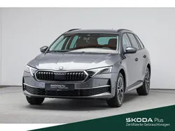 Graphitegrau metallic Gebraucht 2024 Skoda Octavia Selection Kombi | 30.499 € (Superpreis)