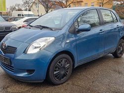 Blau Gebraucht 2007 Toyota Yaris Sol Limousine | 1.700 € (Guter Preis)