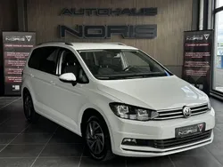 Weiß Gebraucht 2017 VW Touran Sound Van / Kleinbus | 18.790 € (Fairer Preis)
