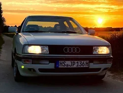 Weiß Gebraucht 1989 Audi 90 Performance Limousine | 12.750 €
