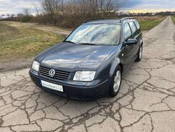 Grau Gebraucht 1999 VW Bora Highline Limousine | 2.500 € (Etwas zu teuer)