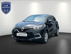 Schwarz (blackpearlschwarz (schwarz)) Gebraucht 2019 Renault Captur Life SUV | 11.690 € (Fairer Preis)