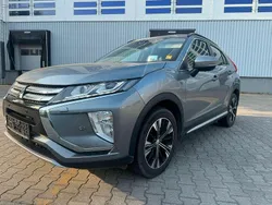 Grau Gebraucht 2018 Mitsubishi Eclipse Cross Top SUV | 13.499 € (Teuer)