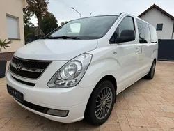 Weiß Gebraucht 2012 Hyundai H-1 Premium Van / Kleinbus | 10.699 € (Superpreis)