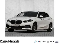 Weiß Gebraucht 2022 BMW 118 Kleinwagen | 21.995 € (Fairer Preis)