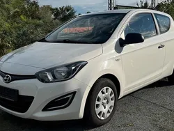 Weiß Gebraucht 2014 Hyundai i20 Kleinwagen | 3.750 € (Guter Preis)