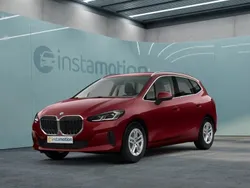 Rot Gebraucht 2023 BMW 218 Active Tourer Van / Kleinbus | 28.490 € (Fairer Preis)