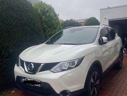 Weiß Gebraucht 2017 Nissan Qashqai Tekna+ SUV | 12.900 € (Fairer Preis)