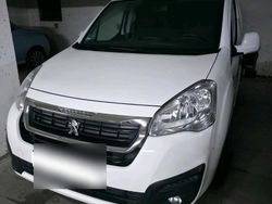 Weiß Gebraucht 2018 Peugeot Partner Premium Van / Kleinbus | 8.999 € (Fairer Preis)