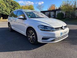 Weiß Gebraucht 2017 VW Golf VII Sound Kombi | 16.750 € (Fairer Preis)