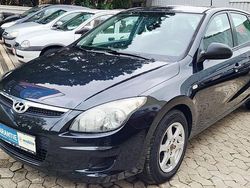 Schwarz Gebraucht 2010 Hyundai i30 Edition+ Kombi | 4.350 € (Fairer Preis)