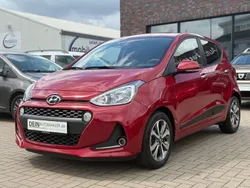 Rot Gebraucht 2019 Hyundai i10 Style Kleinwagen | 13.990 €