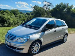 Silber Gebraucht 2008 Mercedes B180 Van / Kleinbus | 5.600 € (Fairer Preis)