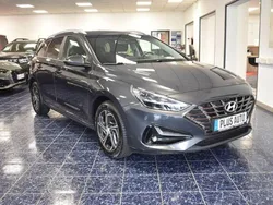 Schwarz Gebraucht 2021 Hyundai i30 Intro Edition Kombi | 13.870 € (Fairer Preis)