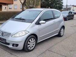 Silber Gebraucht 2006 Mercedes A150 Elegance Limousine | 1.599 € (Fairer Preis)