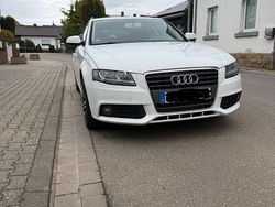 Weiß Gebraucht 2010 Audi A4 Ambiente Kombi | 7.000 € (Fairer Preis)