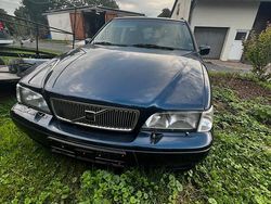Blau Gebraucht 1998 Volvo V70 Kombi | 1.600 €