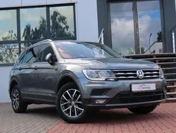 Grau Gebraucht 2019 VW Tiguan Allspace Comfortline SUV | 15.900 €