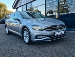 Silber Gebraucht 2020 VW Passat Business Kombi | 16.990 € (Superpreis)