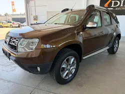 Braun Gebraucht 2014 Dacia Duster Lauréate SUV | 4.990 €