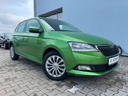 Rallyegrün metallic Gebraucht 2018 Skoda Fabia Kleinwagen | 9.990 € (Fairer Preis)
