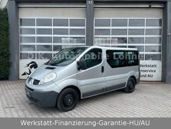 Silber Gebraucht 2009 Renault Trafic Van | 9.990 € (Teuer)