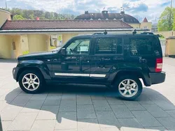Schwarz Gebraucht 2010 Jeep Cherokee Limited SUV | 4.749 € (Superpreis)