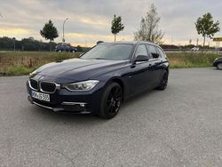 Blau Gebraucht 2013 BMW 318 Luxury Line Limousine | 9.000 € (Fairer Preis)