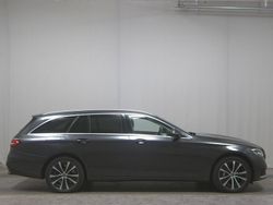Grau Gebraucht 2021 Mercedes E300 Avantgarde Kombi | 26.980 € (Guter Preis)