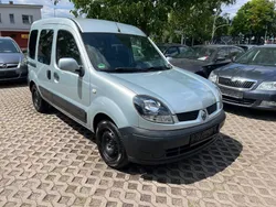 Grau Gebraucht 2005 Renault Kangoo Campus Van / Kleinbus | 4.990 € (Teuer)