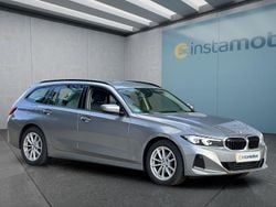 Gebraucht 2023 BMW 320 Kombi | 31.499 € (Guter Preis)