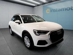 Weiß Gebraucht 2022 Audi Q3 SUV | 28.199 € (Guter Preis)