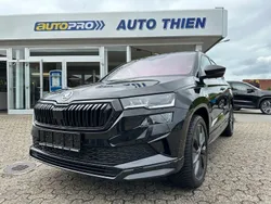 Schwarz Gebraucht 2024 Skoda Karoq SportLine SUV | 35.990 € (Guter Preis)