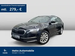 Schwarz Gebraucht 2024 Skoda Octavia Selection Kombi | 31.390 € (Guter Preis)